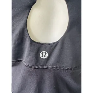 Lululemon Women's Black Athleisure Built In Bra Criss Cross Swift Tank 4 thumbnail 5
