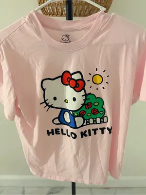 Hello Kitty Tshirt thumbnail 1