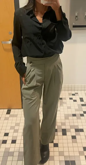 Princess Polly Asymmetric Green Pants thumbnail 1