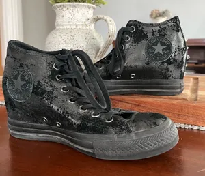 •Converse Chuck Taylor All Star hidden wedge sneaker• Size 8 thumbnail 1