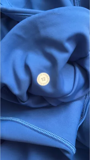 Lululemon leggings with pockets thumbnail 4