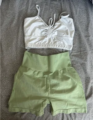 Active set Green Size M thumbnail 2