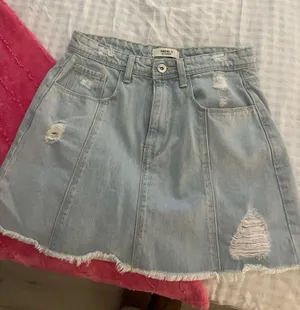 Forever 21 jean skirt  thumbnail 1
