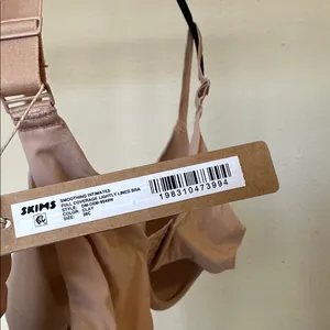 SKIMS Smoothing Intimates Full Coverage Lightly Lined‎ Bra clay size 36C thumbnail 7