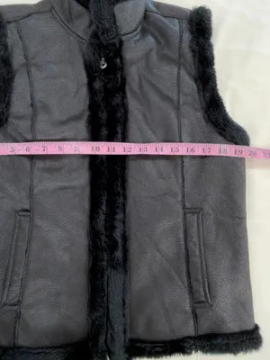 Jaclyn Smith Black Faux Shearling-Trim Vest thumbnail 9