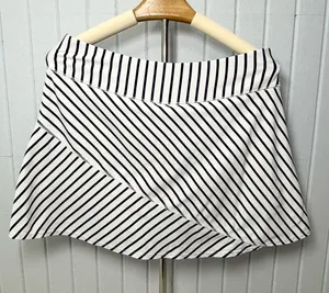 Southern Tide White and Navy Striped Skater Skirt Size‎ M thumbnail 1