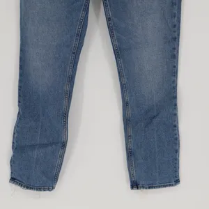Abercrombie & Fitch Women's The Skinny High Rise Medium Wash Jean Size 4 Regular thumbnail 3