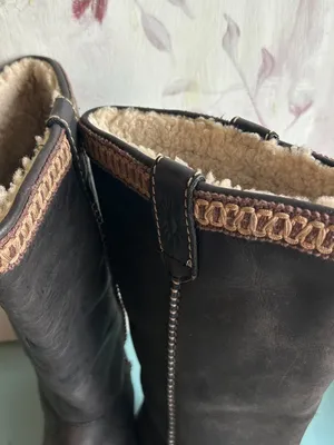 UGG Swell Tall Winter Black Leather Sheepskin Tasman Boots Size 8 thumbnail 6