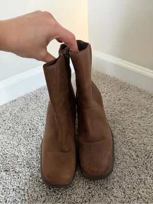 Women's Brown Genuine Leather JUDITH Ankle Booties Size 8 M thumbnail 2