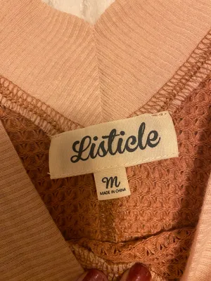 Listicle Sweater thumbnail 3