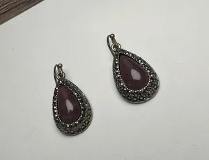 Lia Sophia Plum Red Teardrop Rhinestone Dangle Pierced Earrings Bronze Tone thumbnail 11