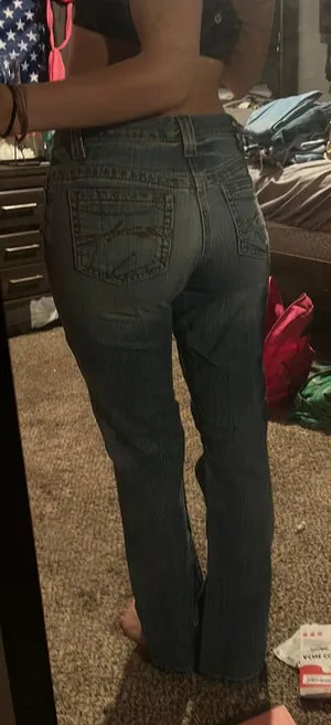 Size 6 thumbnail 4