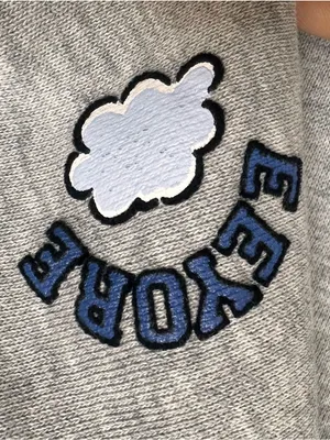 90's Vintage Disney Store Gray Crewneck Sweater with Eeyore Graphic Size Medium thumbnail 4
