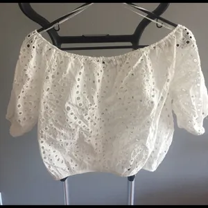 Zara cropped blouse thumbnail 8