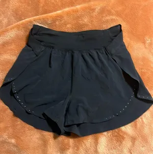 Lululemon Running Shorts thumbnail 1