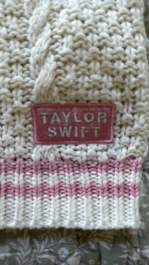 Taylor Swift Lover Cardigan thumbnail 3