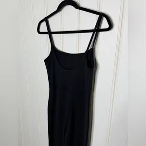 Wilfred Free Aritzia Divinity Jumpsuit Kick Flare Athletic Sz M 869 thumbnail 6