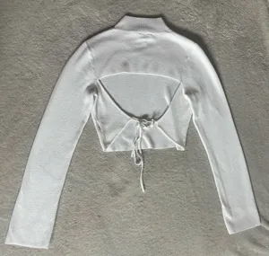 White Turtleneck Long-sleeve Crop Top thumbnail 4