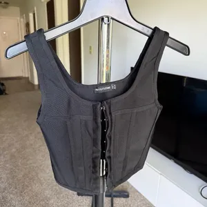 Women's Pretty Little Thing Black Corset Top thumbnail 1