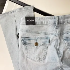 NWT True Religion Joey Mid Rise Flare Jeans Light Wash Size W29 🩵 thumbnail 16