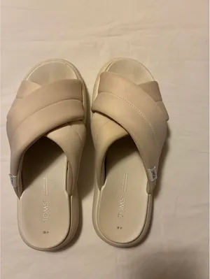 TOMS Mallow Crossover Platform Sandals in Beige Size 8 thumbnail 3
