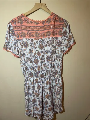 Altar'd State Pink Floral Boho Romper Women’s Large V-Neck Festival Cottagecore thumbnail 3