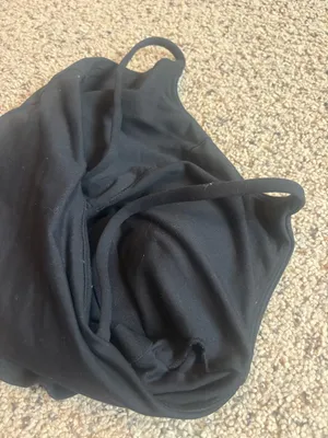 Amazon padded black cropped tank top thumbnail 2