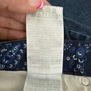 Levi's Straight 525 Jeans Women 29x31 Blue Perfect Waist Mid Rise Minimalist thumbnail 10