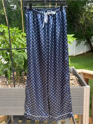 In Bloom by Jonquil Navy Satin Long Sleeve & Pants Pajama Set Size S Loungewear thumbnail 7