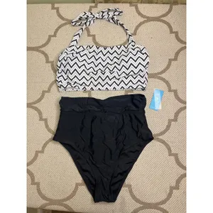 Cupshe Chevron Halter Bandeau & Multi Way Tummy Control Midkini Set, size large thumbnail 5