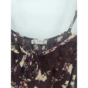 Free People Bodysuit Womens Small‎ Burgundy Floral Lace Trim Ruffle Straps Boho thumbnail 3