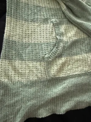 {AEROPOSTALE} Light and Dark Green Striped Hooded Button Pullover thumbnail 2