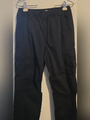 Hollister Wide-Leg Black Cargo Pants thumbnail 3