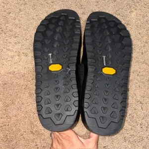 Arc'teryx Kragg Slip On Flexible Knit Vibram Sole Shoes Black 8.5 thumbnail 9