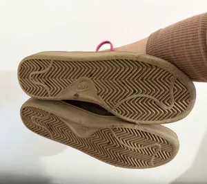 *** RARE *** Women’s Nike Court Low Sneakers Size 6 Pink Style # 310006-261 thumbnail 5