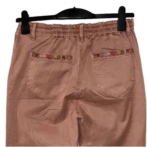 Driftwood Mauve Embroidered Stitch Cuffed Leg Pants(Size Small) thumbnail 10