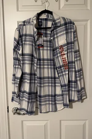 Gap Women’s Flannel Shirt thumbnail 1