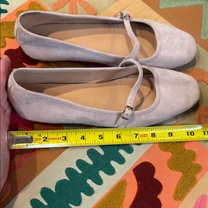 Cole Haan Lavender Suede Mary Jane Flats fairy girlhoodcore Gold Buckles 8.5 thumbnail 4