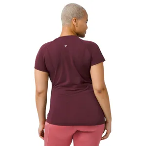Lululemon Swiftly Tech Short Sleeve 2.0 Cassis thumbnail 3