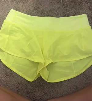 Lululemon Shorts thumbnail 1