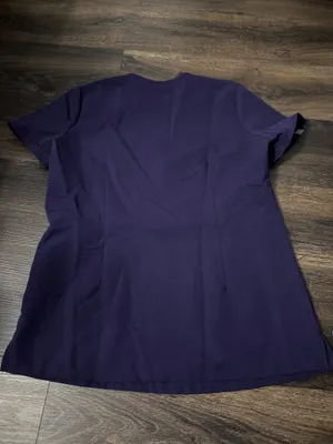FIGS Scrub Top Women’s One-Pocket thumbnail 2