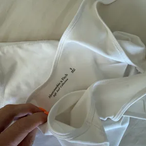 Abercrombie square neck white tank bodysuit thumbnail 4
