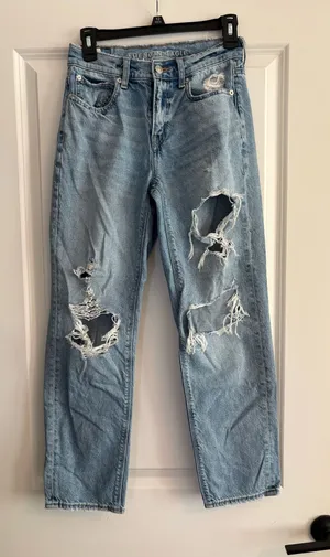 American Eagle Jeans thumbnail 1