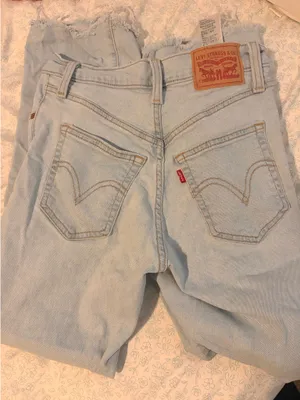 Levis jeans thumbnail 4