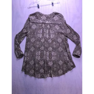 Sun‎ & Shadow Floral Blouse Womens XL Olive Green Boho Crochet Trim thumbnail 11