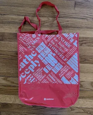 ♥️NEW Lululemon Reusable Shopping Bag Tote♥️ ~Lg FREE with a Lulu purchase thumbnail 3