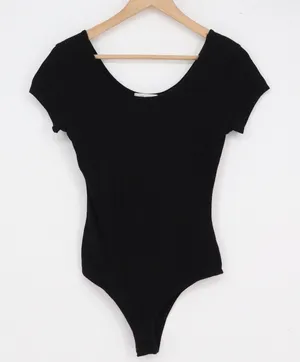 Active Basic Womens Black Short Sleeve Scoop Neck Bodysuit Size M thumbnail 1