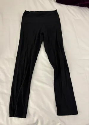 Lululemon Align Crop 21" thumbnail 1