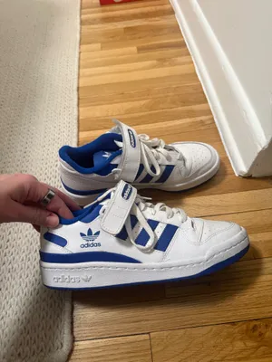 Adidas Low Forum Shoes thumbnail 2