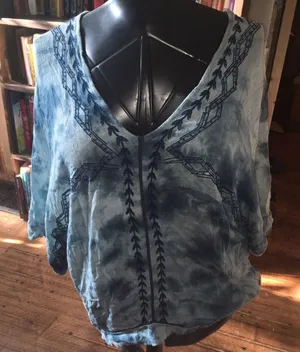Free People M tie dye boho flowy v-neck blouse thumbnail 1